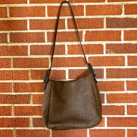 Made in Italy Harold Powell Woven Bag - Picture 2 of 16
